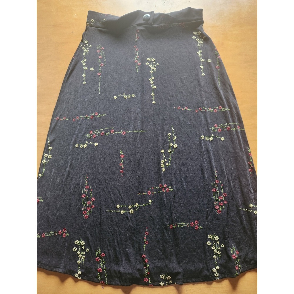 NWT Frazier Lawrence Knee Length Skirt Size 26 Waist‎ Slinky Black Floral